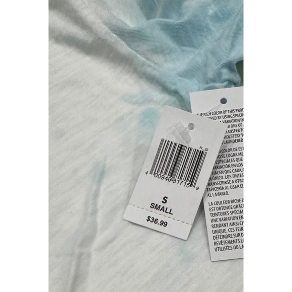 Mickey Mouse Walt Disney World Disney Theme Park Blue White Tie Dye Tee T-Shirt - Picture 4 of 4